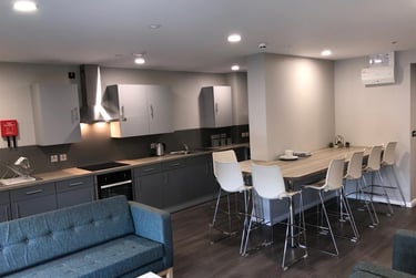 1 bed flat, Little Patrick Street, Holylands, Belfast, BT151BH - Image 6